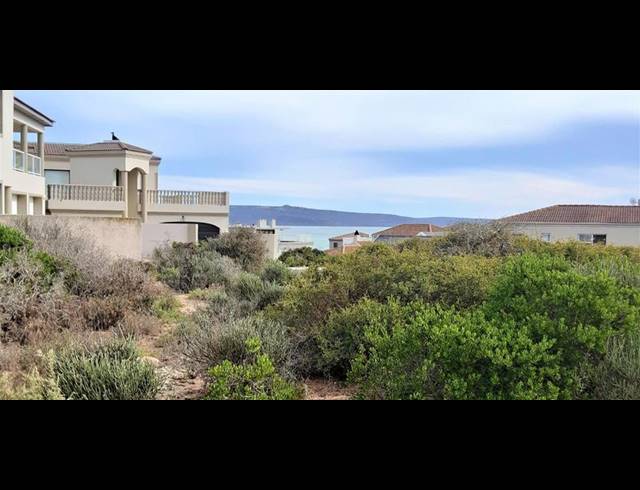 LAND FOR SALE IN CALYPSO BEACH